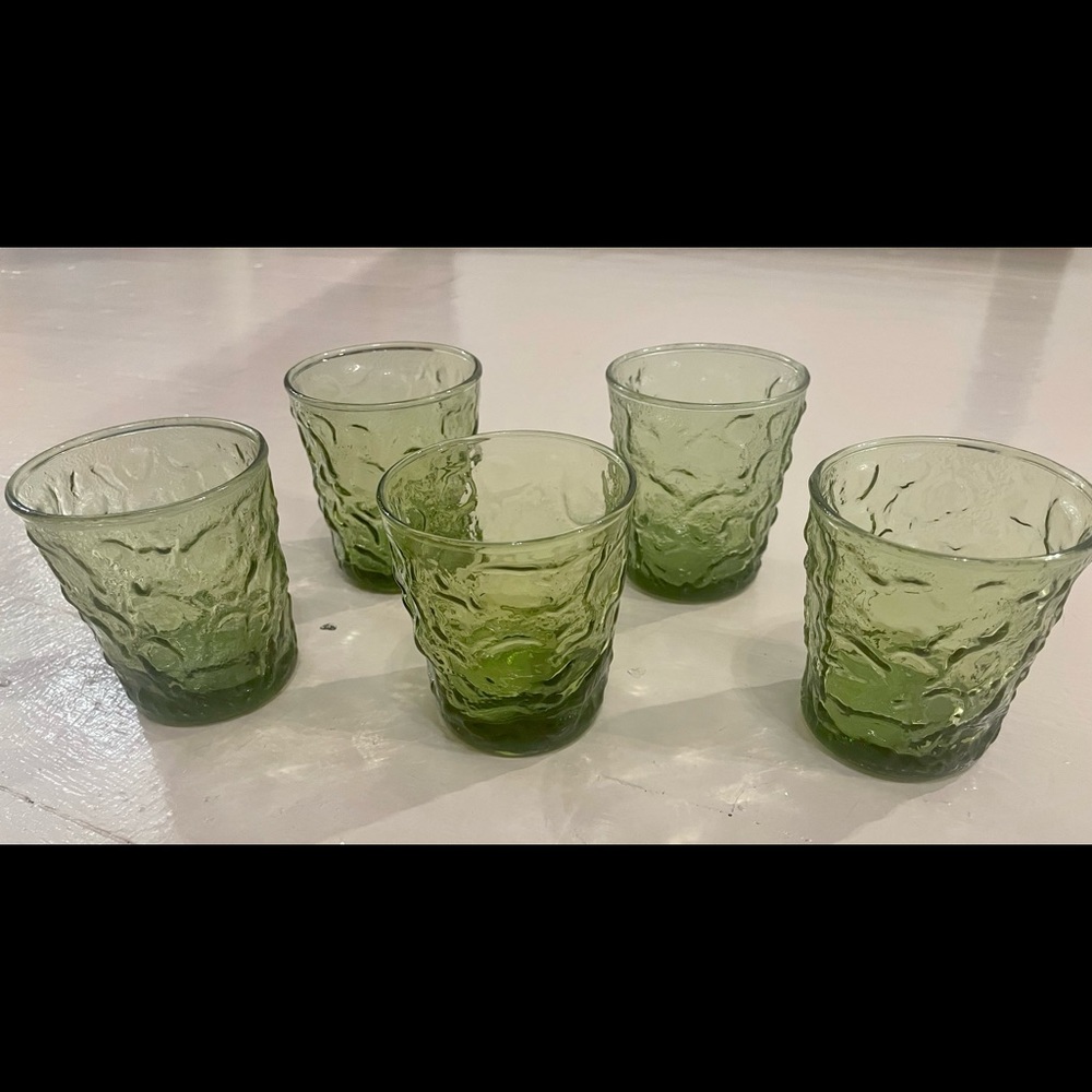 7 oz Milano green tumbler set of 5